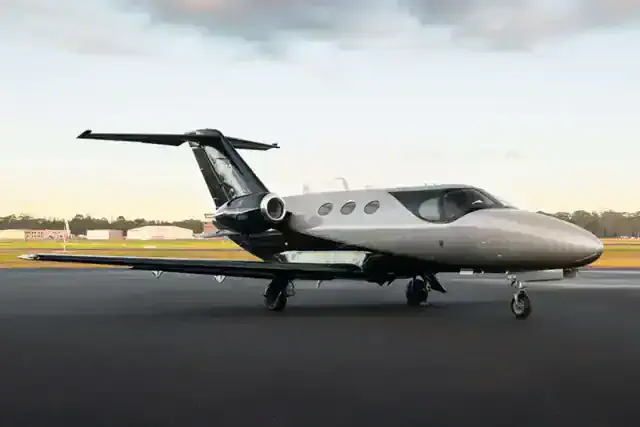 citation mustang jet plane
